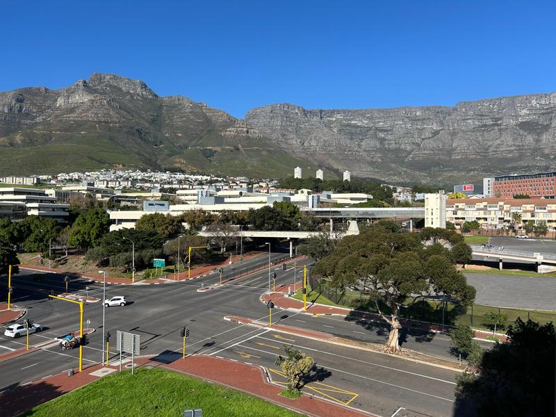 2 Bedroom Property for Sale in Zonnebloem Western Cape